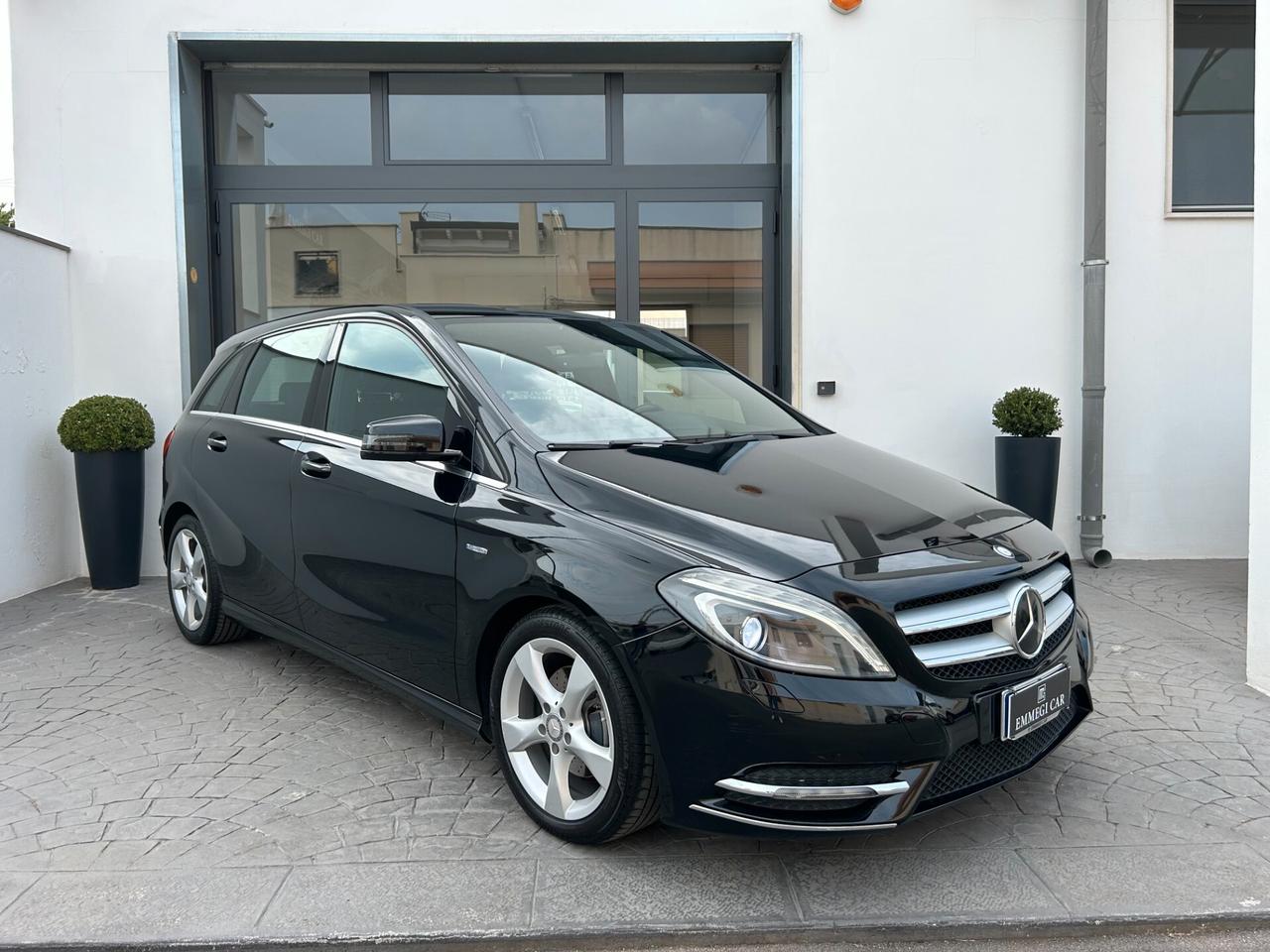 Mercedes-benz B 200 CDi PREMIUM LED - 2012