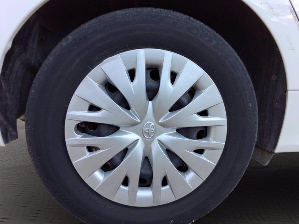 TOYOTA Yaris 1.5h active del 2023
