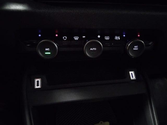 CITROEN C4 PureTech 130 S&S EAT8 Shine