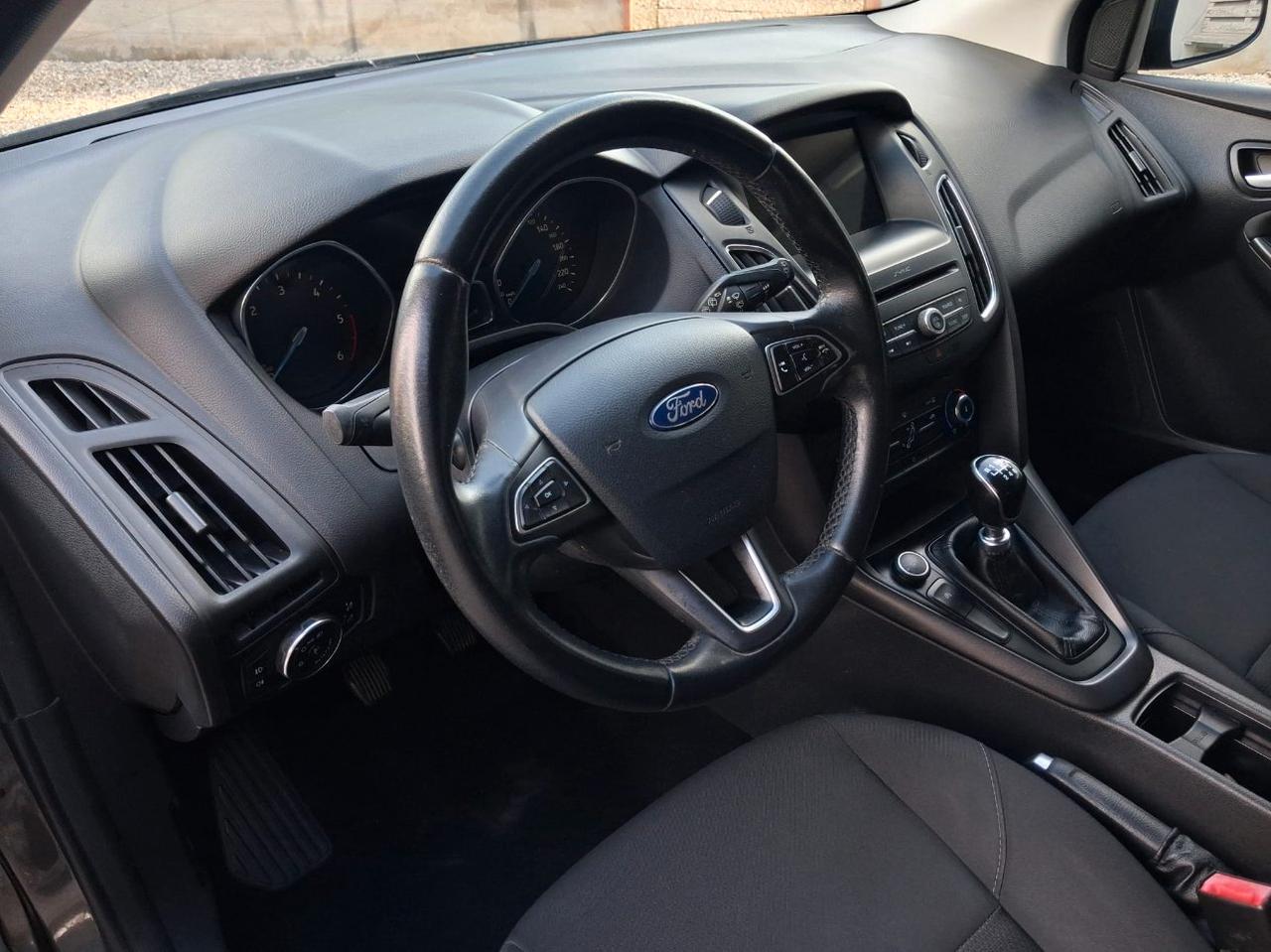 Ford Focus 5 Porte 5p 1.5 tdci Business s&s 95cv