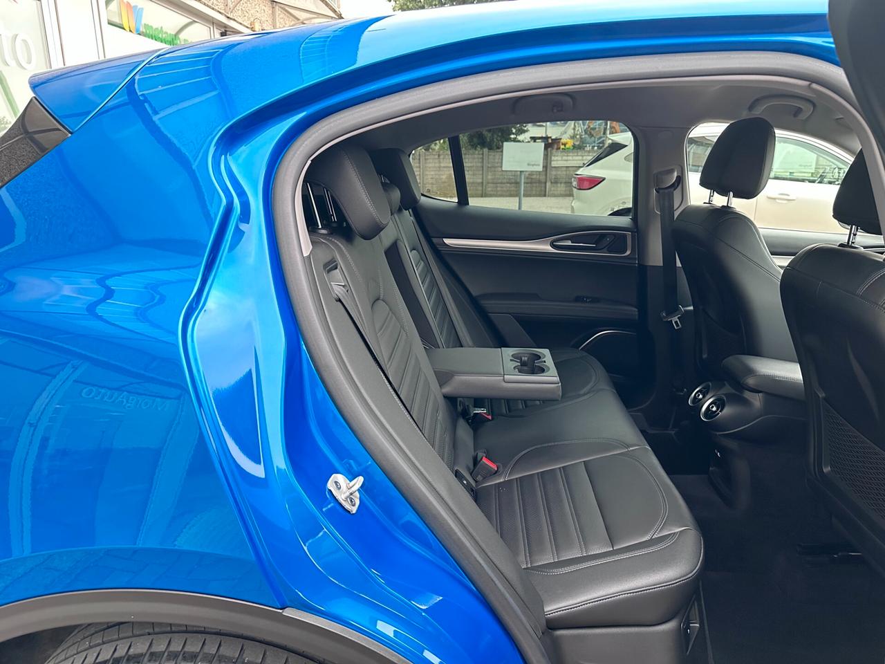 Alfa Stelvio 2.2d 190CV Q4 VELOCE EURO6D PELLE NAVI RETROCAMERA