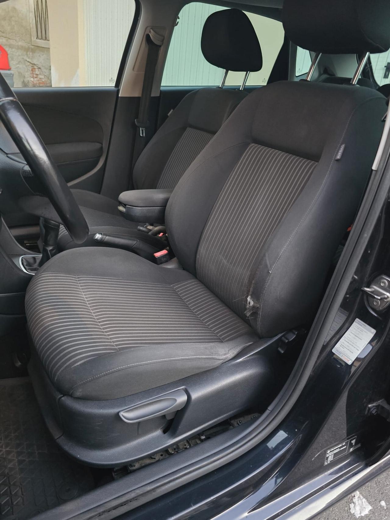 Volkswagen Polo 1.6 TDI 90CV DPF 5 porte R-Line