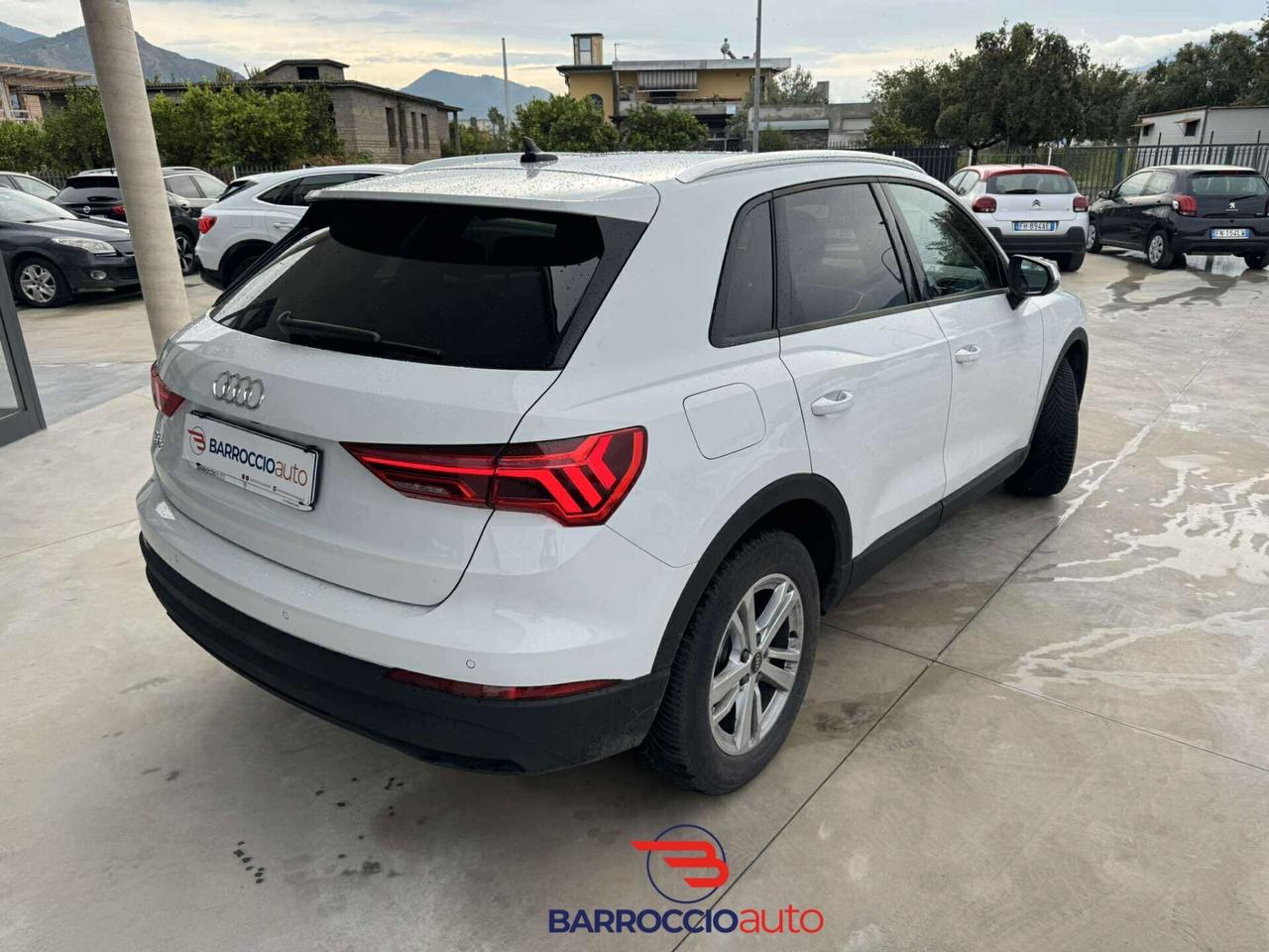 Audi Q3 35 TDI S tronic Business-2023