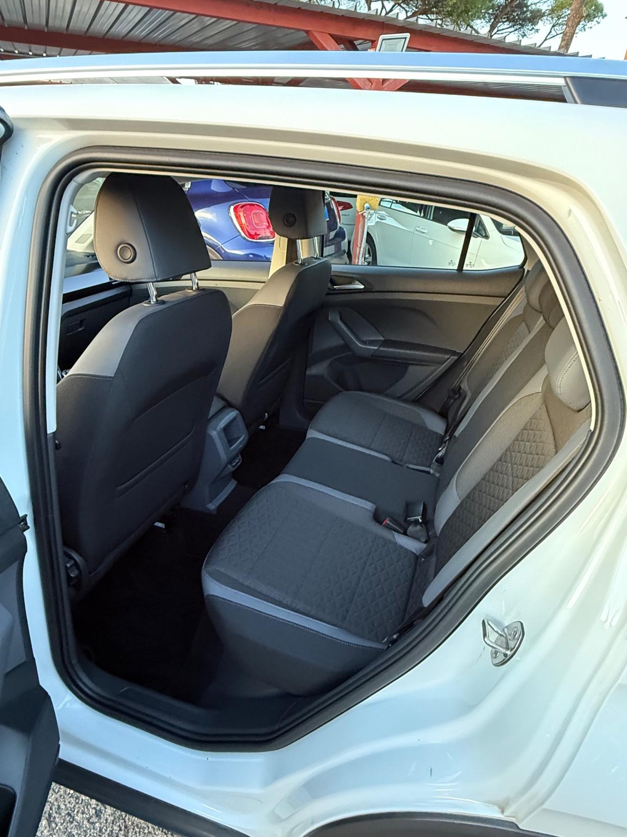 T-Cross 1.6 tdi Sport-unipro-rate-garanzia-permute
