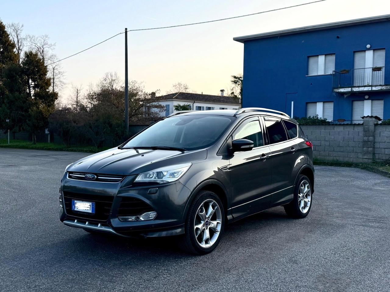 Ford Kuga 2.0 TDCI 150 CV S&S 4WD Powershift Vignale