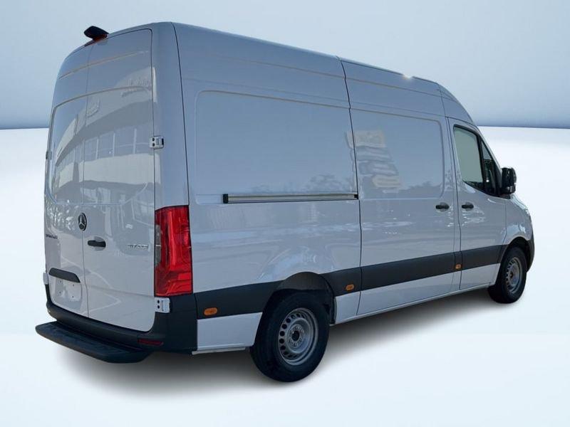 Mercedes-Benz Sprinter 317 CDI F 37/35