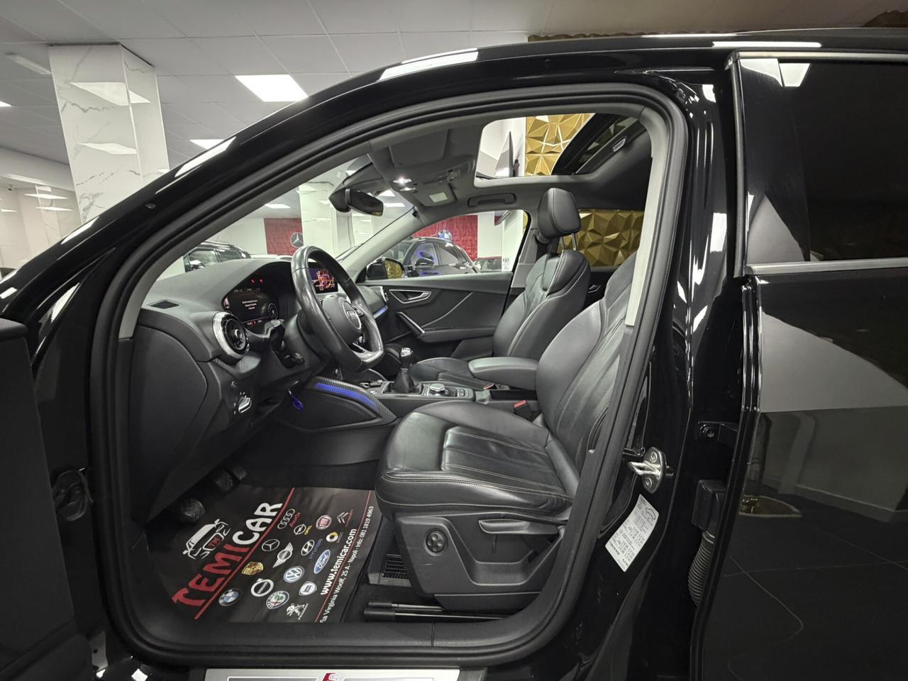 Audi Q2 30 TDI Identity Black S-Line