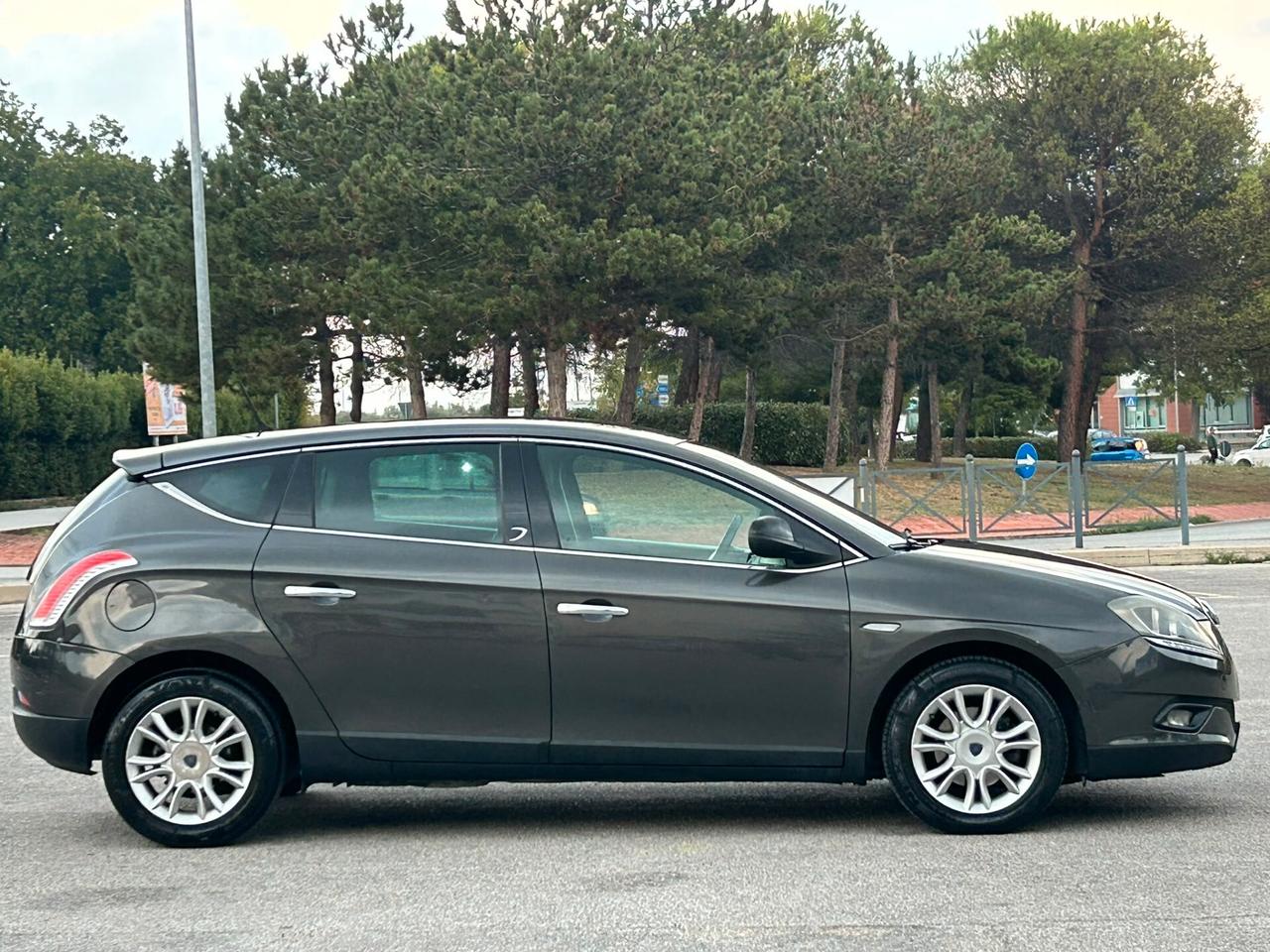 Lancia Delta 1.6 *GARANZIA 12 MESI*