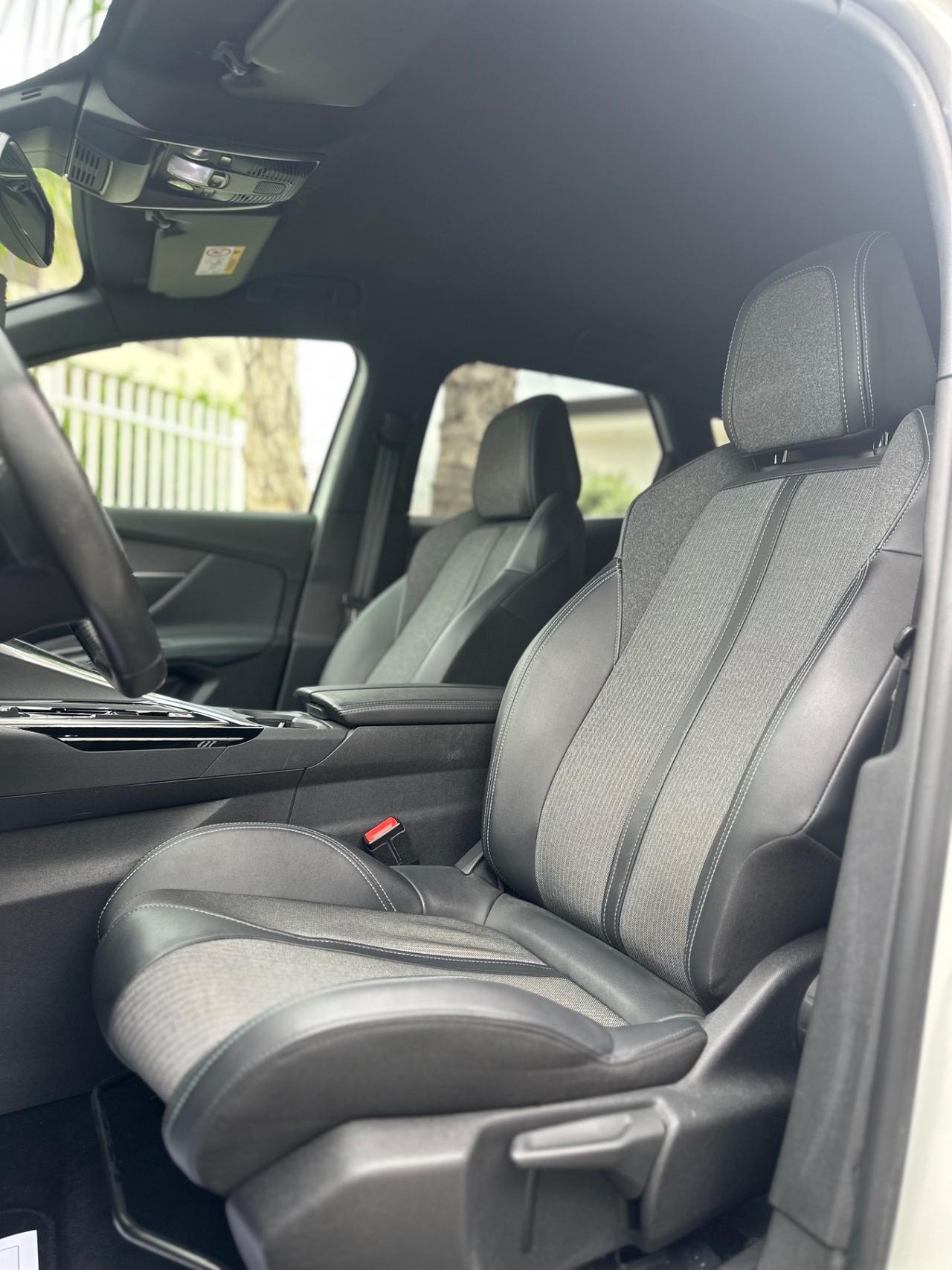 Peugeot 3008 BlueHDi 130 S&S EAT8 Allure Pack