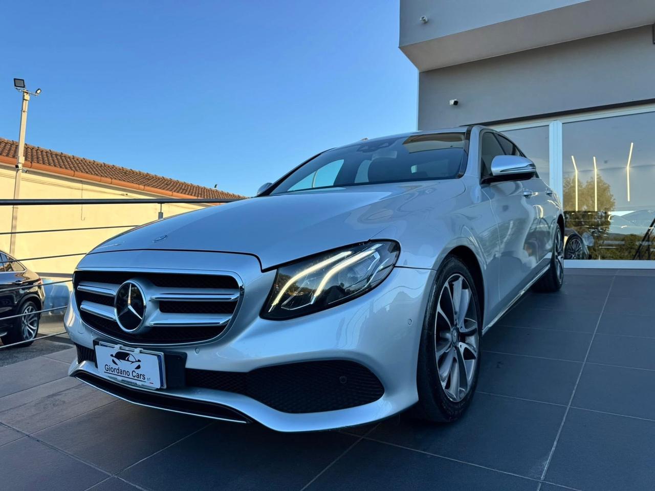 Mercedes-benz E 220 d Auto Premium Plus