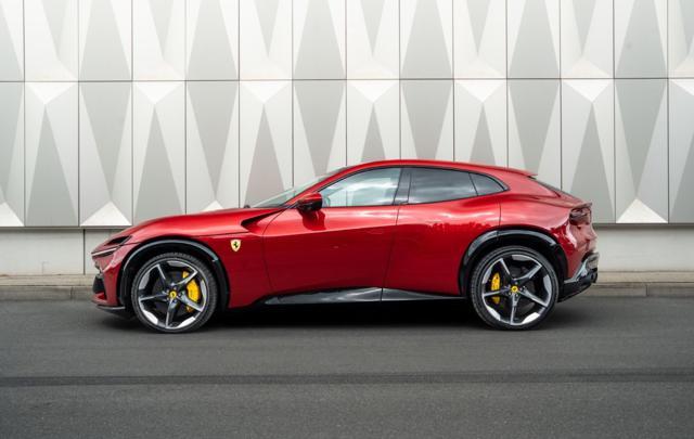 FERRARI Purosangue Purosangue Prezzo Iva Esclusa