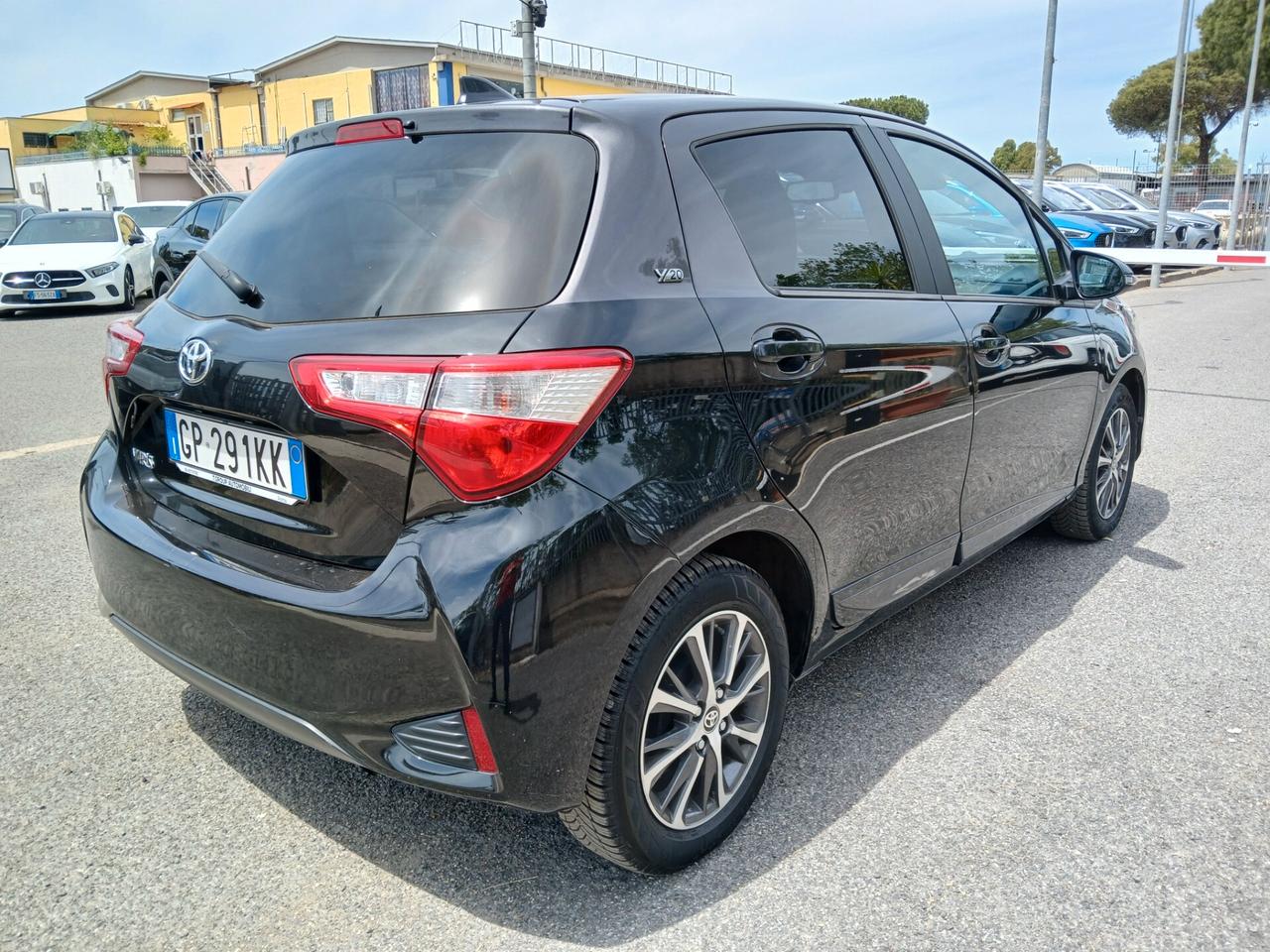 Toyota Yaris 1.0 72 CV 5 porte Active