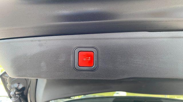 JEEP Avenger 1.2 Turbo 100 CV Summit TELECAMERA OK NEOPATENTAO