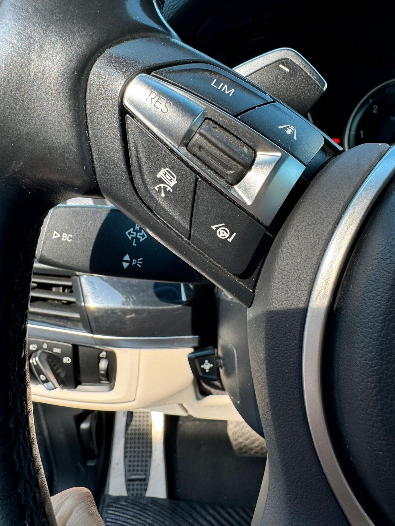 Bmw X5 M xDrive25d Luxury 2.0 DIESEL