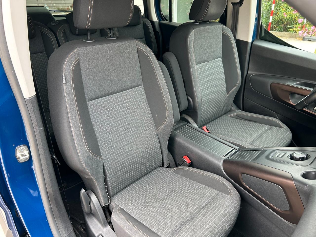 Peugeot Rifter BlueHDi 130 EAT8 GT Line