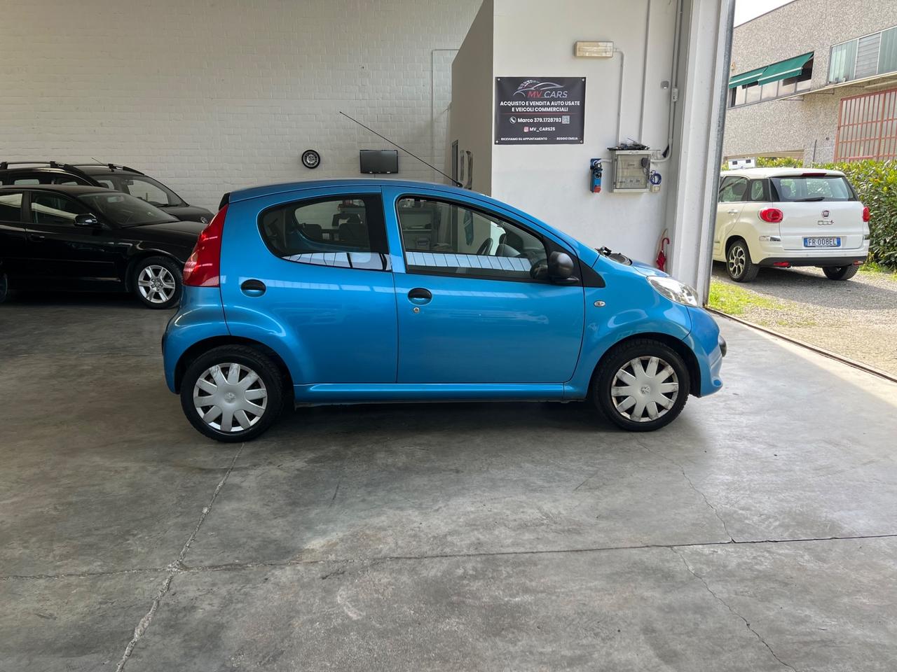 Peugeot 107 1.0 68CV 5p. Desir