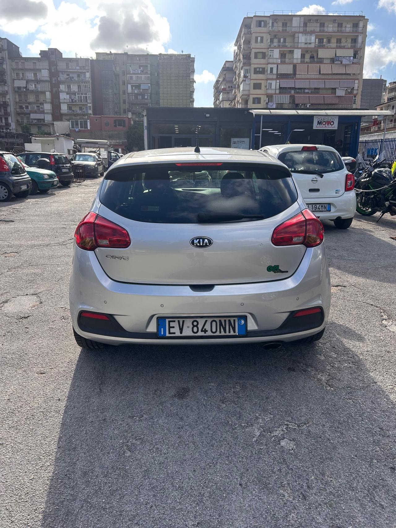 Kia Ceed cee'd 1.4 ECO GPL 5 porte Cool