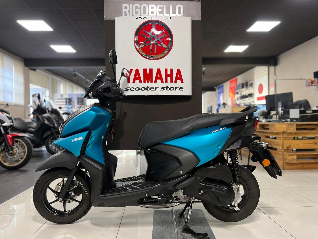 Yamaha RayZR