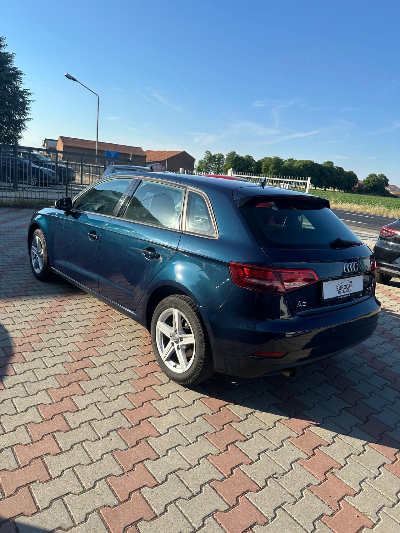 Audi A3 SPB 30 TDI Business