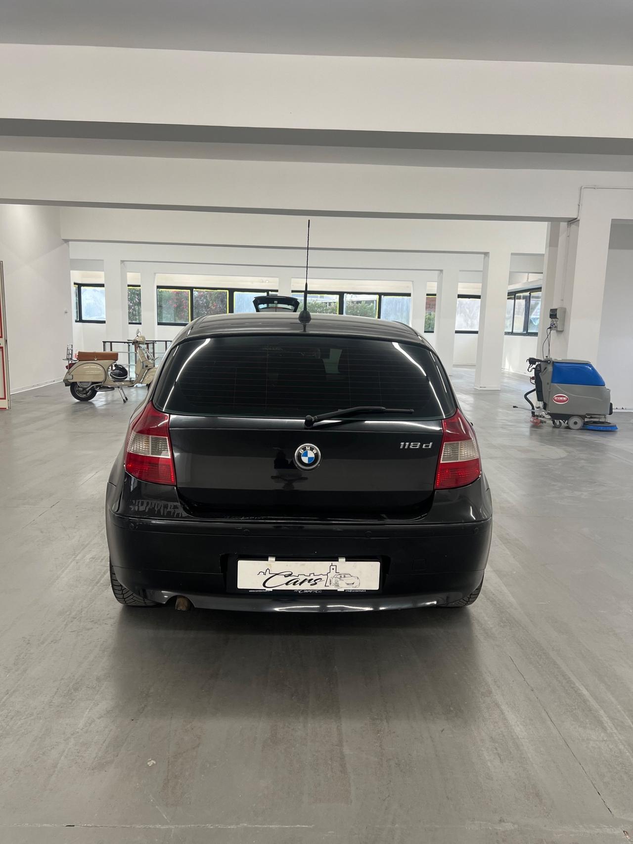 Bmw 118 118d cat 5 porte Eletta