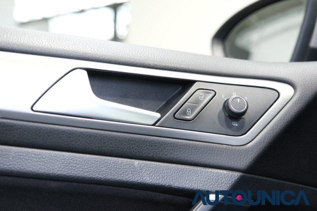 VOLKSWAGEN Golf 1.6 TDI 110 CV 5PORTE BLUEMOTION TECHNOLOGY