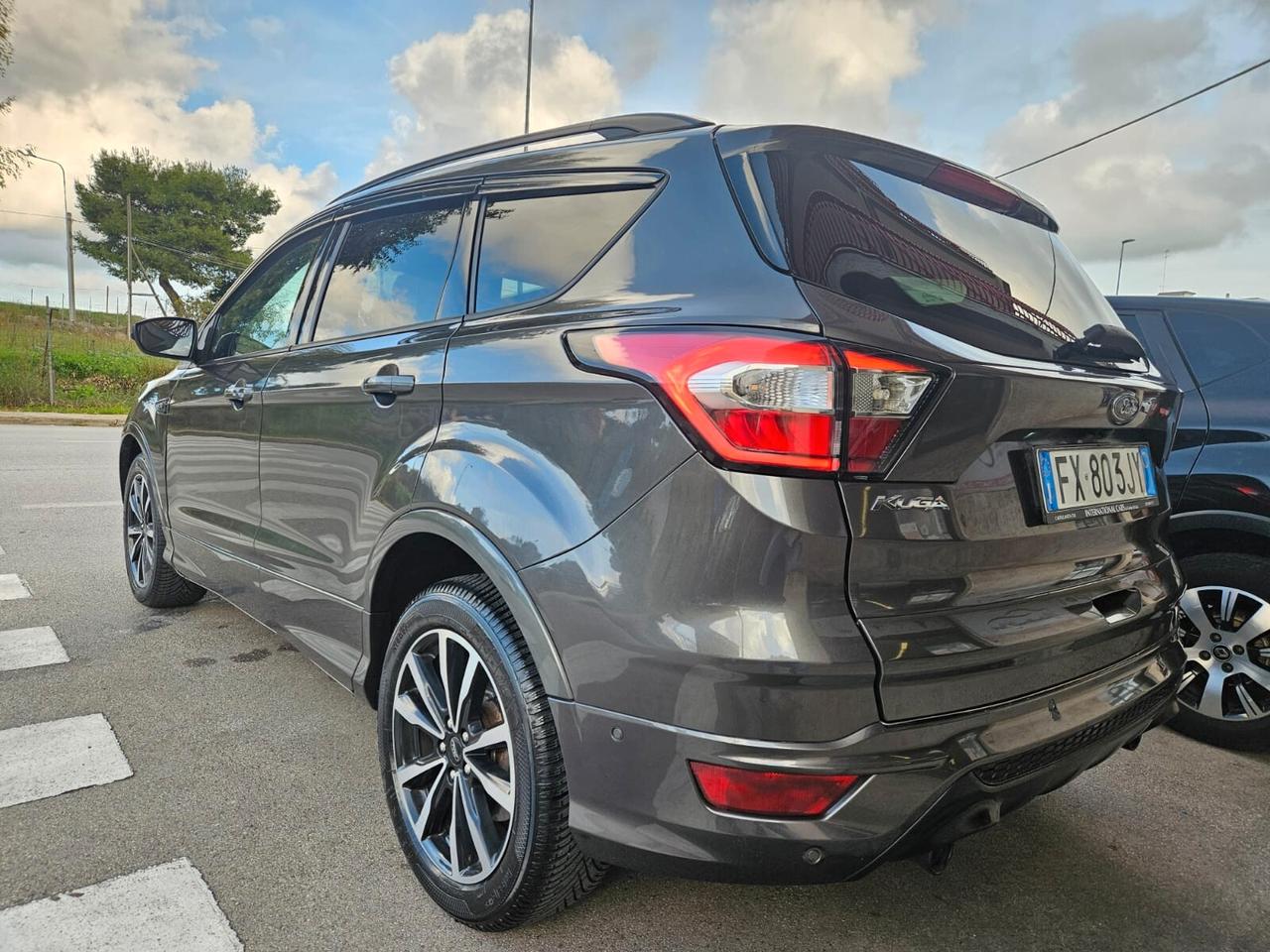 Ford Kuga St-Line 2.0TDI 120CV TITANIUM FULL