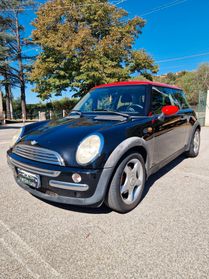 Mini 1.6 16V Cooper 116CV - 2002