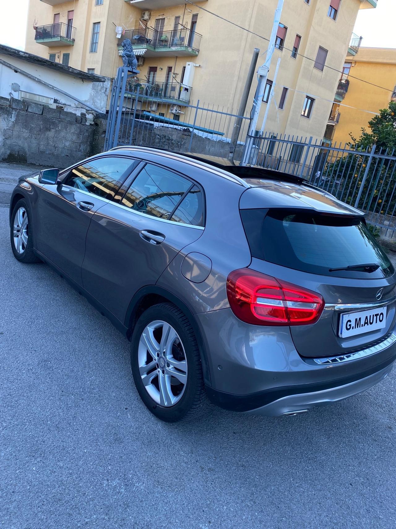 Mercedes-benz GLA 220D Automatic Premium tetto