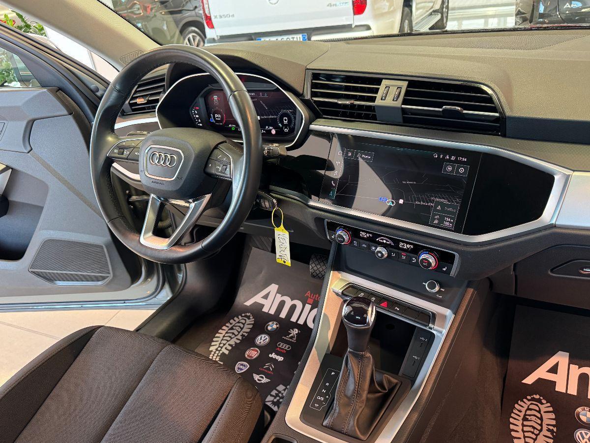AUDI Q3 2.0 TDI S-tronic Advanced 2022