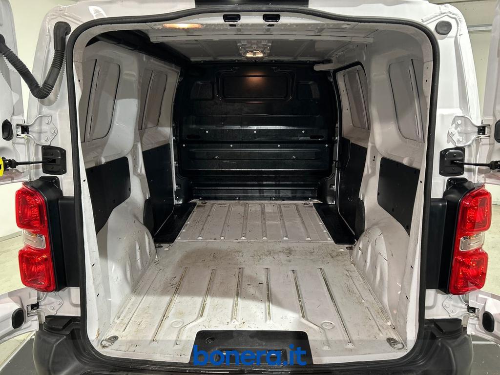 Toyota Proace 1.5d 120cv S&S 10q 4p Medium E6d