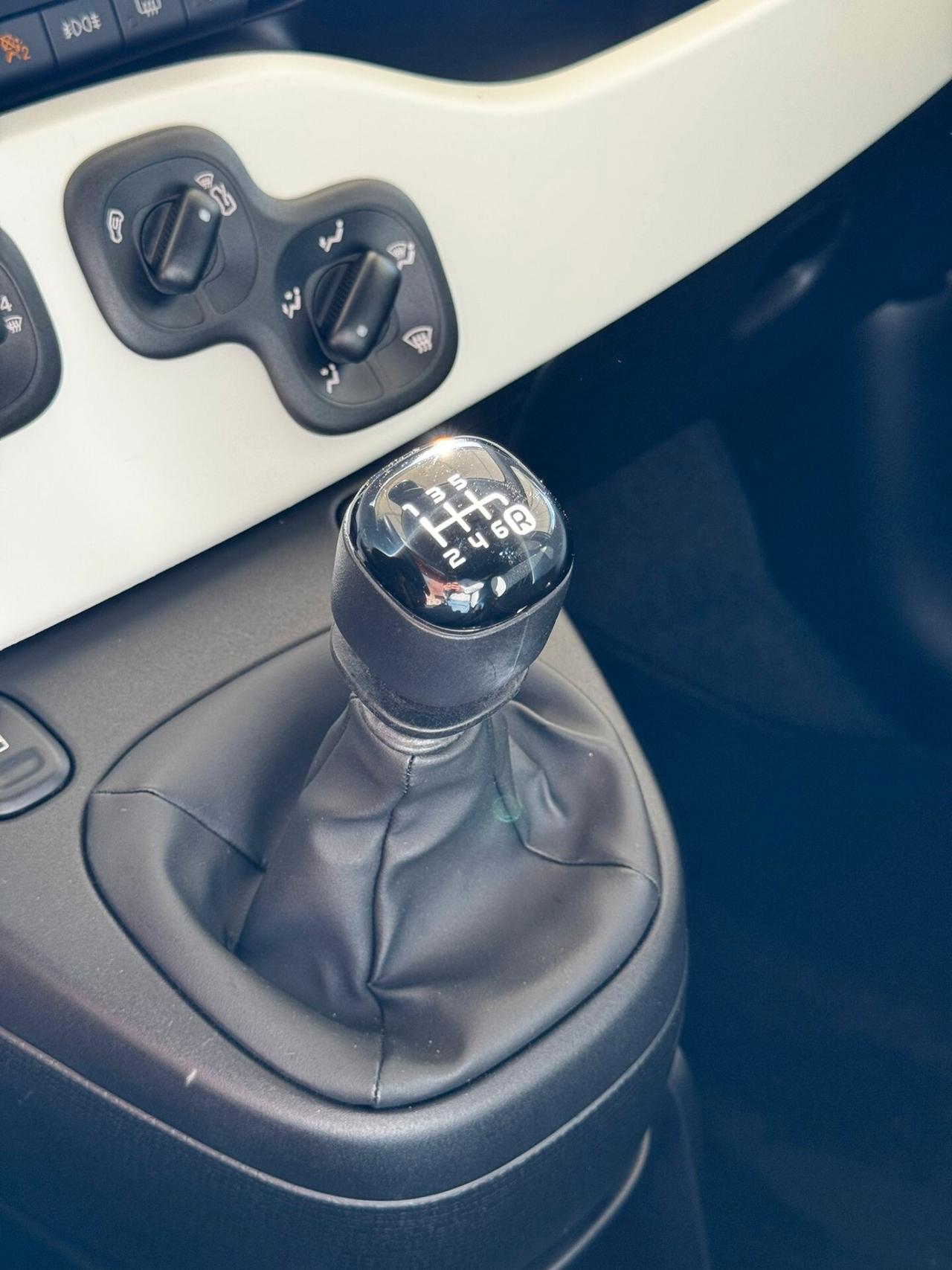 Fiat Panda 1.0 FireFly S&S Hybrid Pandina