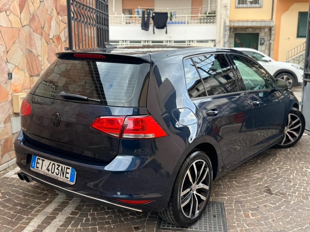 Volkswagen Golf 1.6 TDI Highline BlueMotion Technology