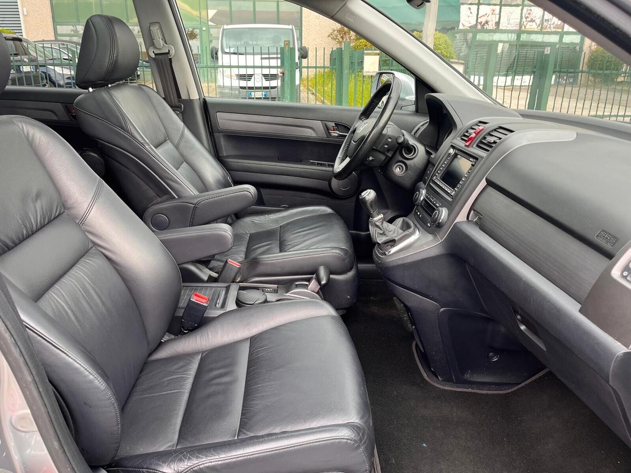 Honda CR-V 2.2 i-CTDi 16V Advance DPF