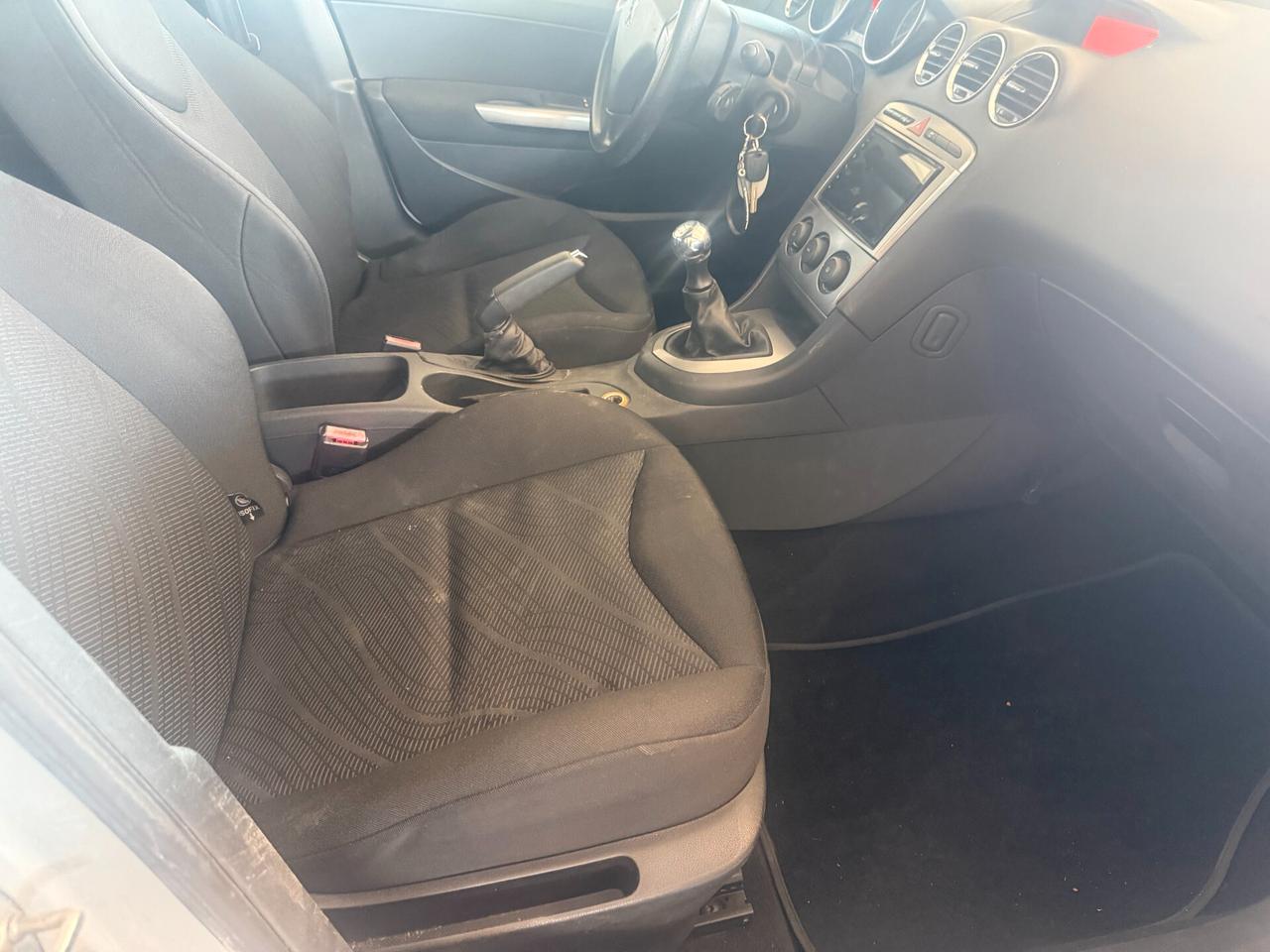 Peugeot 308 1.4 VTi 95CV 5p. Premium