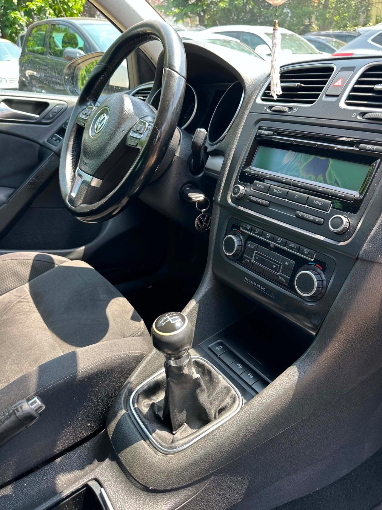Volkswagen GOLF 1.6 TDI DPF 5p. HIGHLINE KMCERT