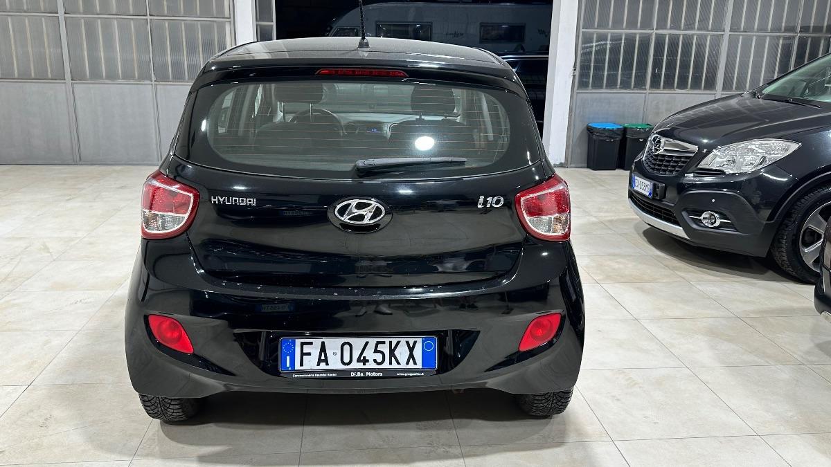 HYUNDAI - i10 - 1.0 LPGI Econext Sound Edition