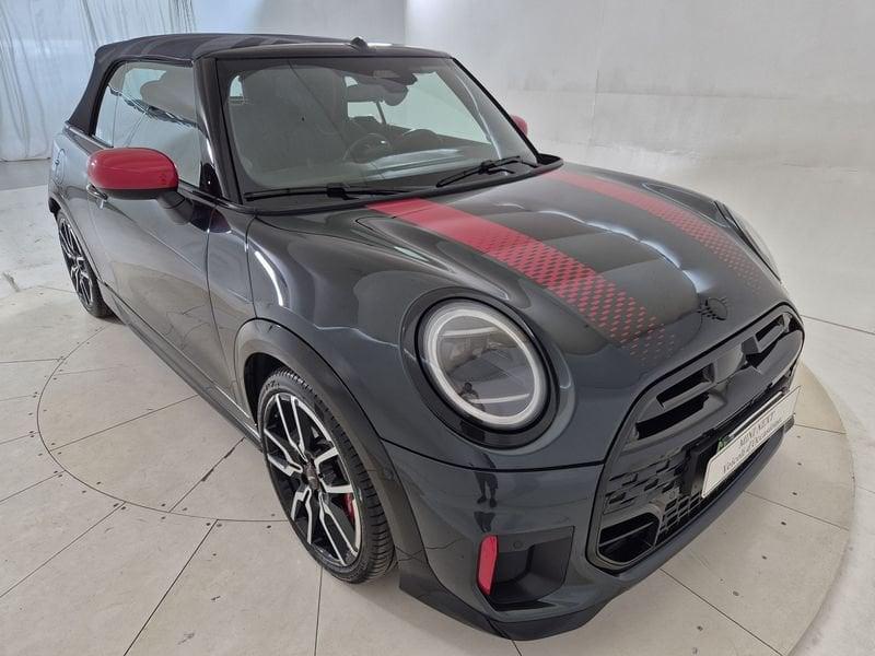 MINI Cooper Mini Cabrio F67 Mini Cabrio 2.0 John Works JCW auto