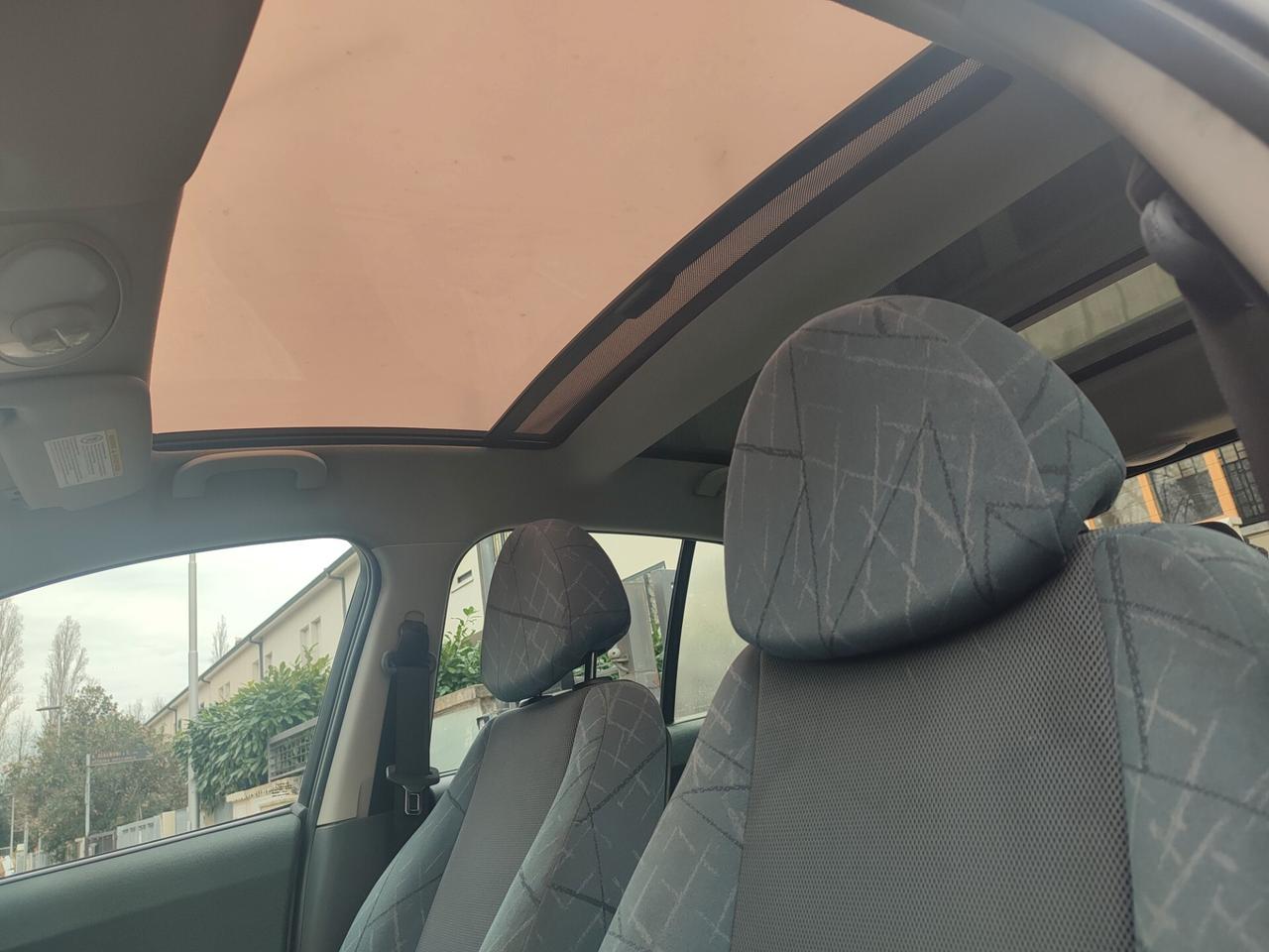 SMART FORFOUR BENZINA TETTO PANORAMICO X NEOPATENTATI