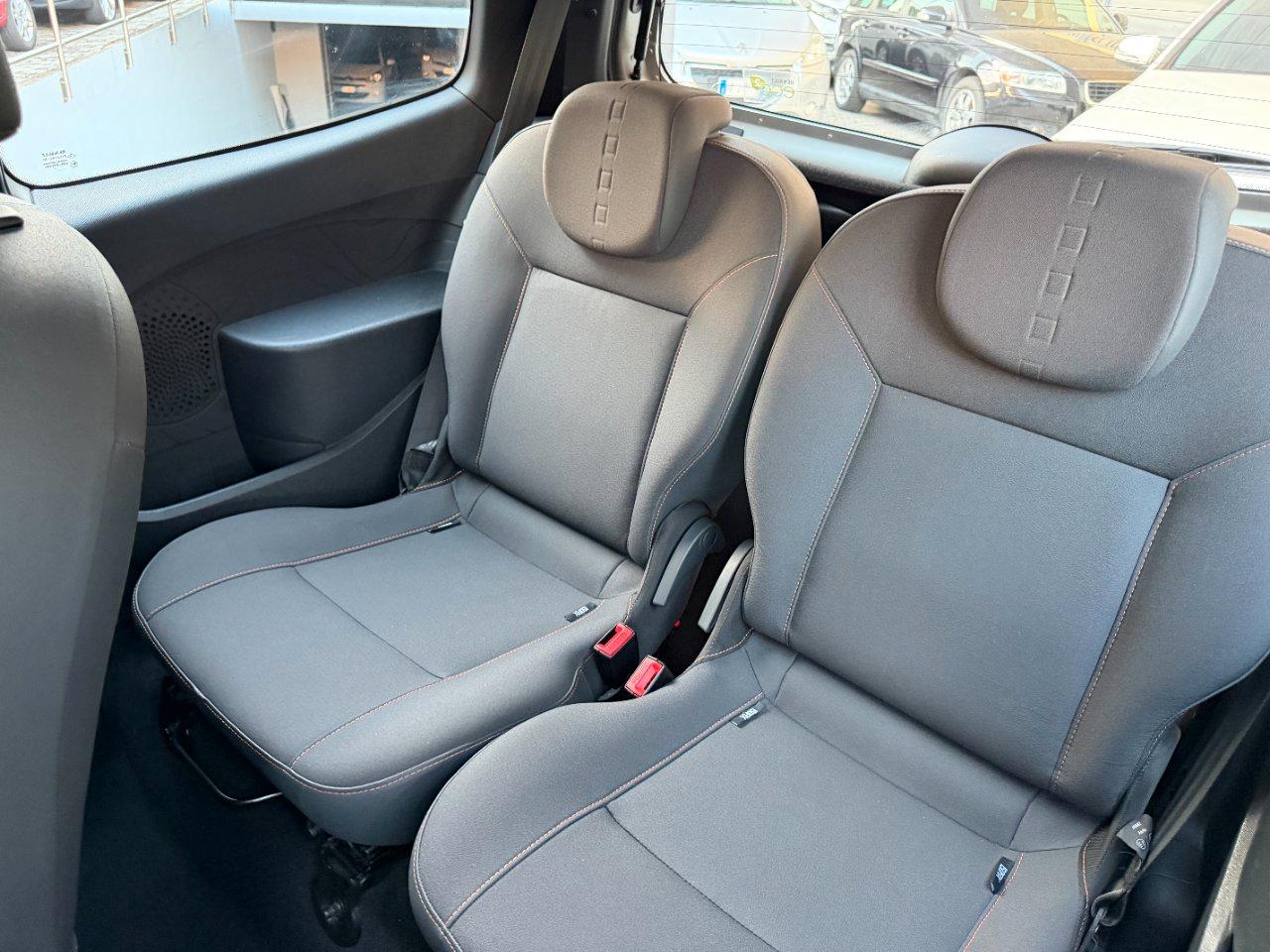 Renault Twingo 1.2 Le Iene 60cv IDONEA NEOPATENTATI