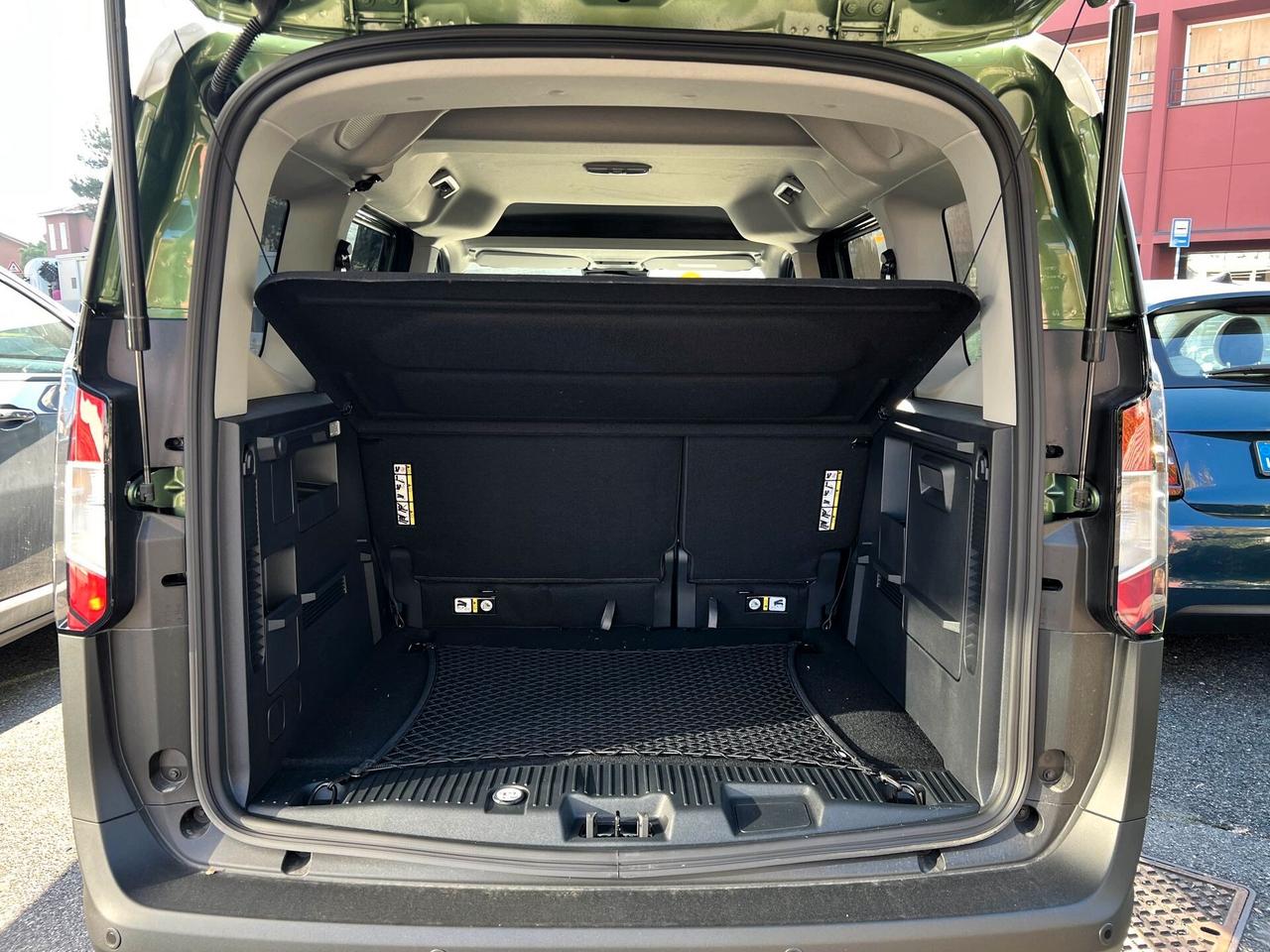 Ford Tourneo Courier 1.0 EcoBoost Active