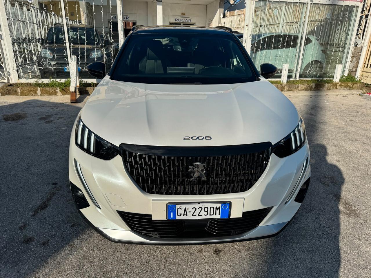 99000km Peugeot 2008 BlueHDi 130 EAT8 GT Line 2020