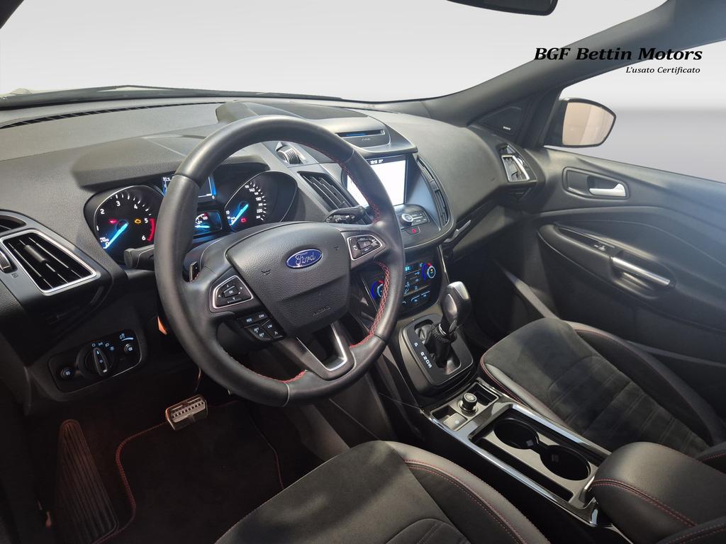Ford Kuga 2.0 tdci ST-line s&s 2wd 120cv powershift my19.25