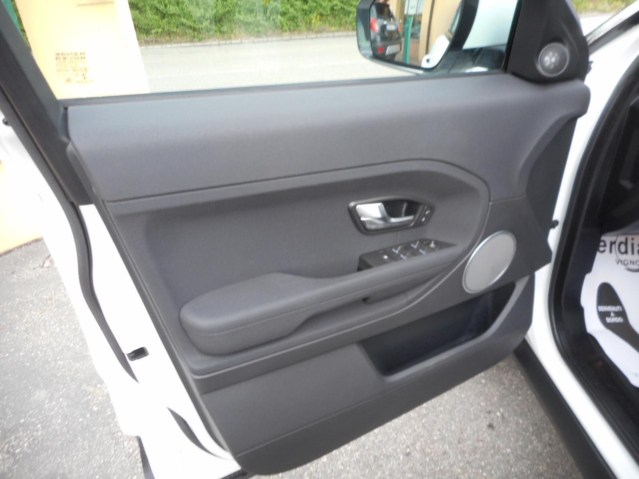 LAND ROVER EVOQUE 2.2 TD4 UNIPROPRIETARIO !