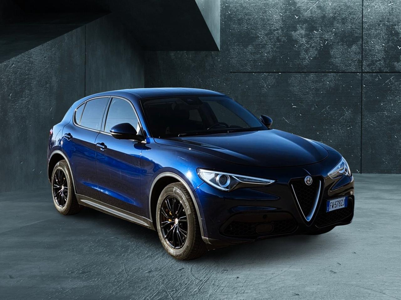 Alfa Romeo Stelvio 2.2 Turbo Diesel 160CV Super AT8 RWD