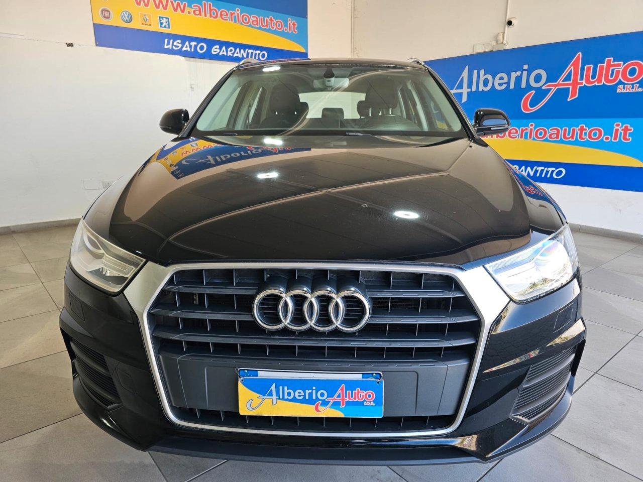 Audi Q3 2.0 tdi Business 120cv