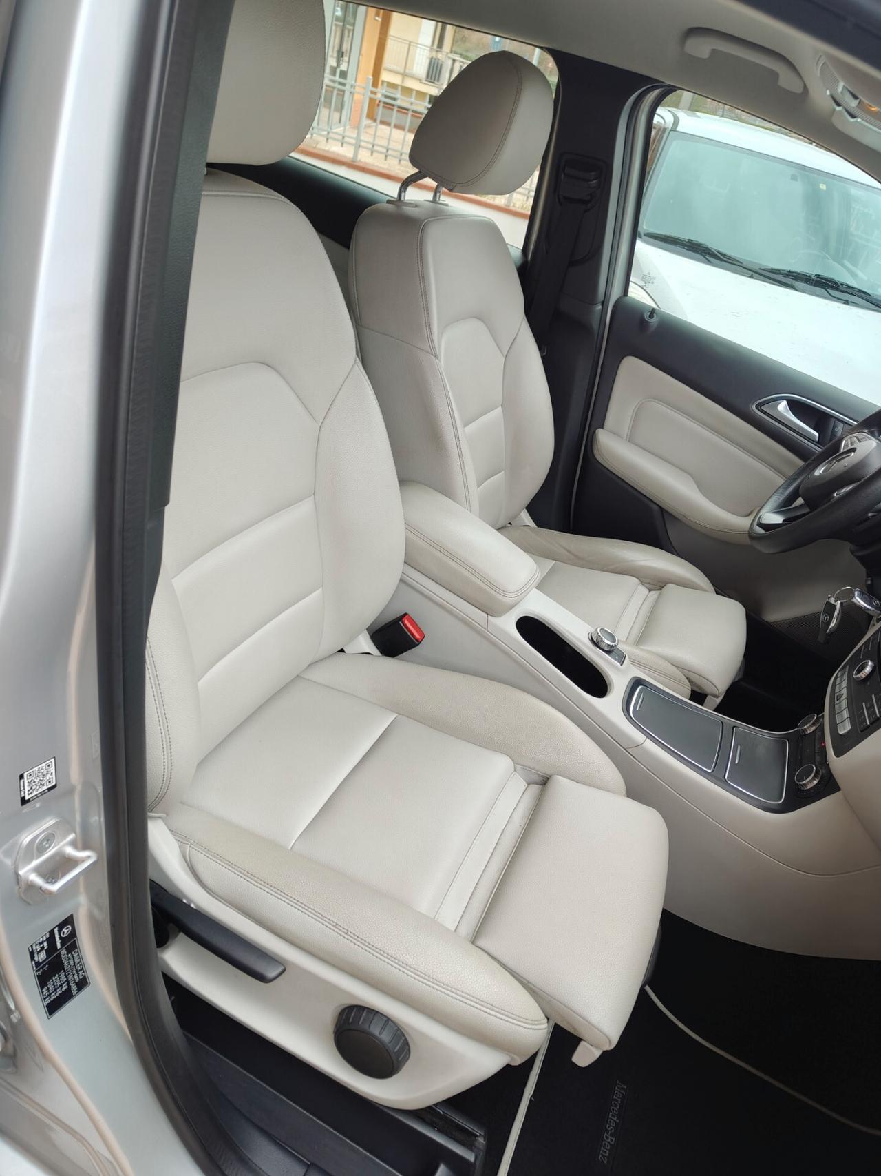 Mercedes-benz B 180 d Automatic Executive