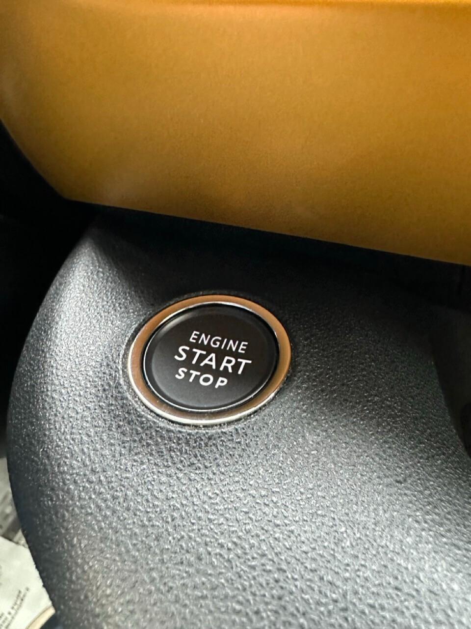 Jeep Avenger 1.2 Turbo 100 CV Summit