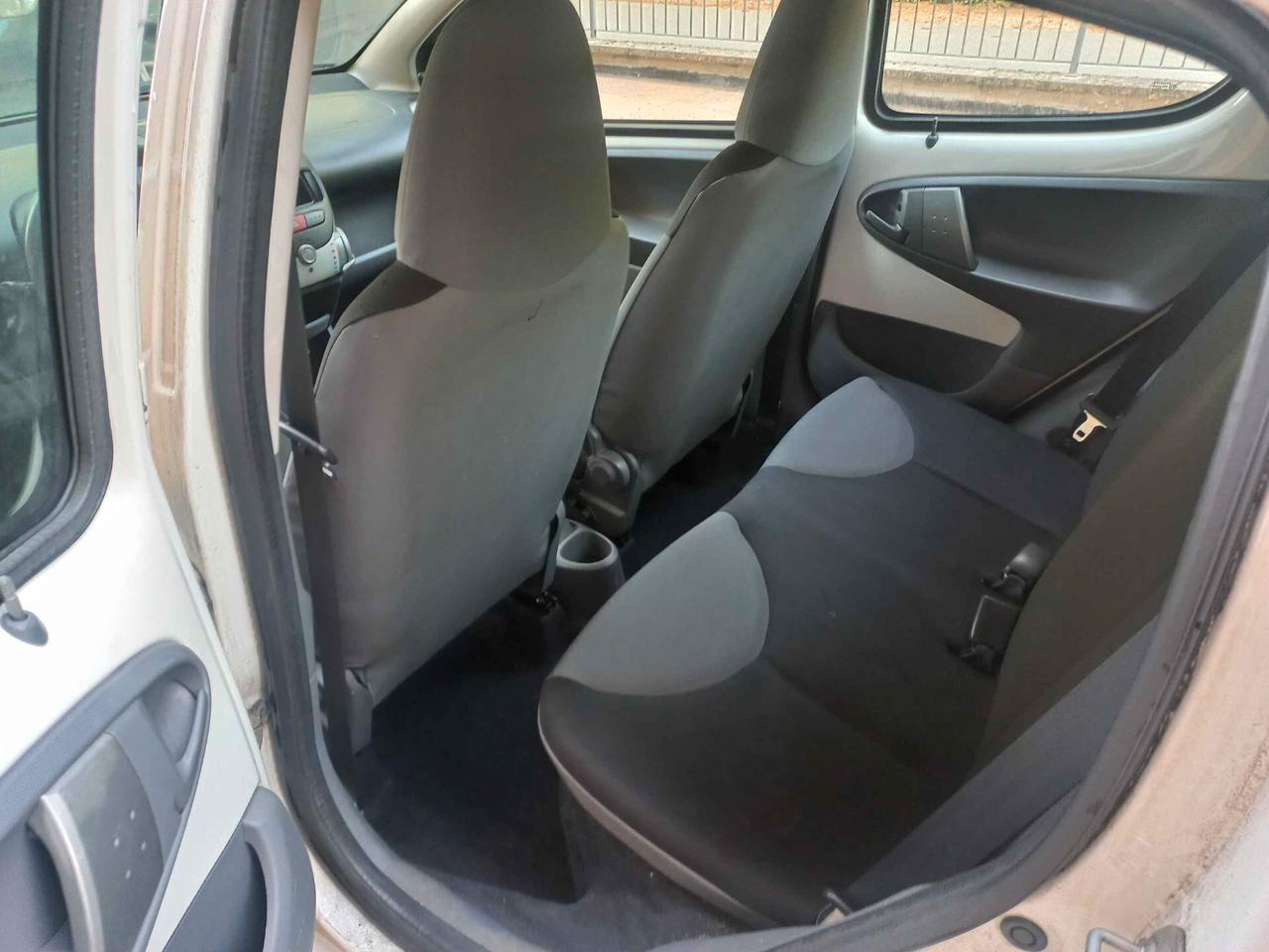 Peugeot 107 1.0 68CV 5p. Desir