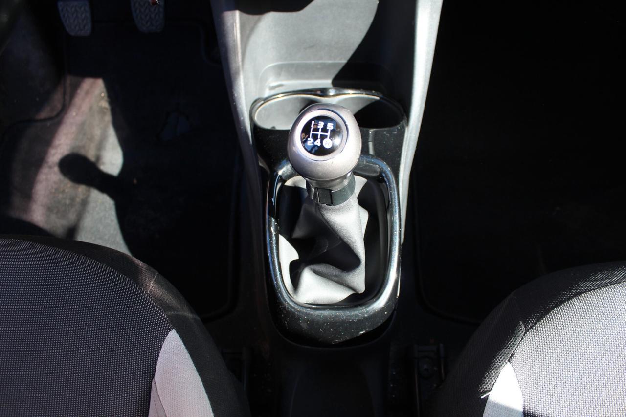 Toyota Aygo 1.0 VVT-i 69 CV 5 porte x-play Unico Proprietario Adatta a neopatentati