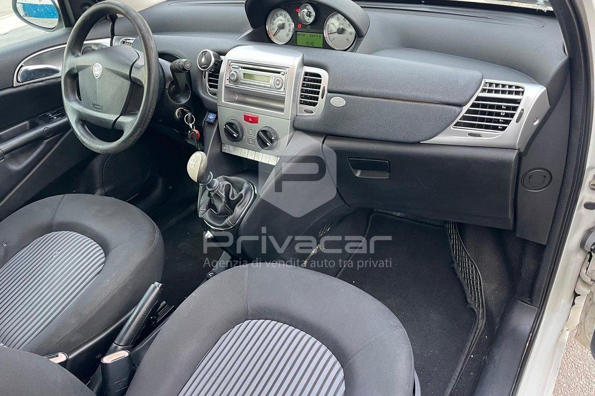 LANCIA Ypsilon 1.2 Argento